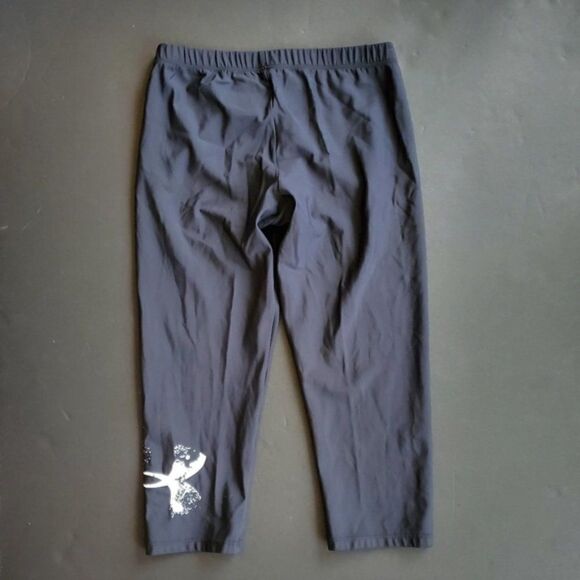 Under Armour Black Spandex Capris - Picture 5 of 7